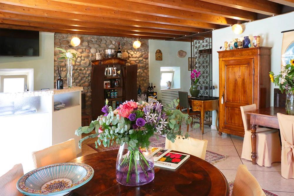 Relais San Michele Guest House Rivoli Veronese ภายนอก รูปภาพ